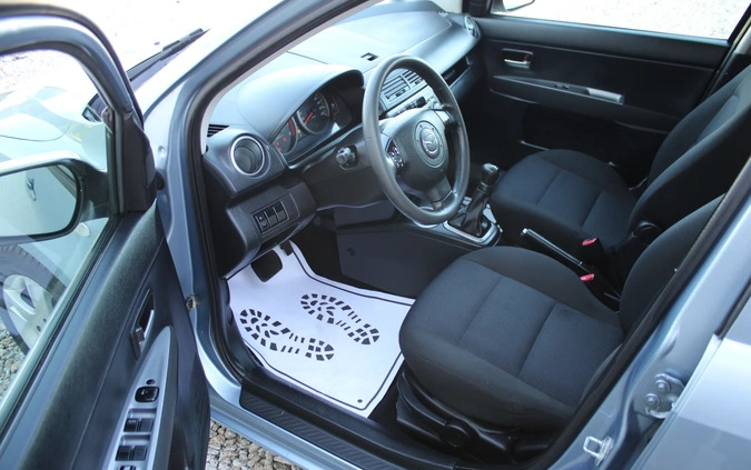Mazda 2 cena 12700 przebieg: 160000, rok produkcji 2005 z Zamość małe 254